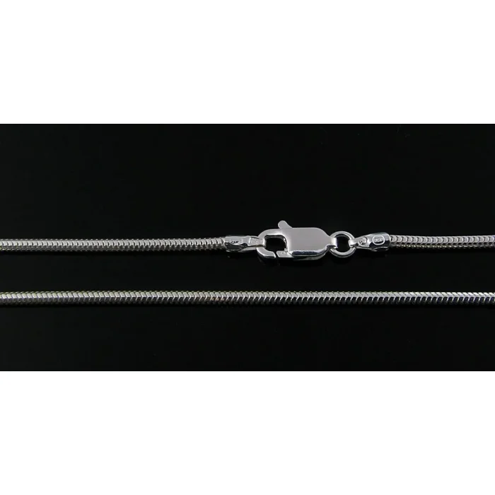 Błyszczący srebrny łańcuszek żmijka okrągła 55 cm