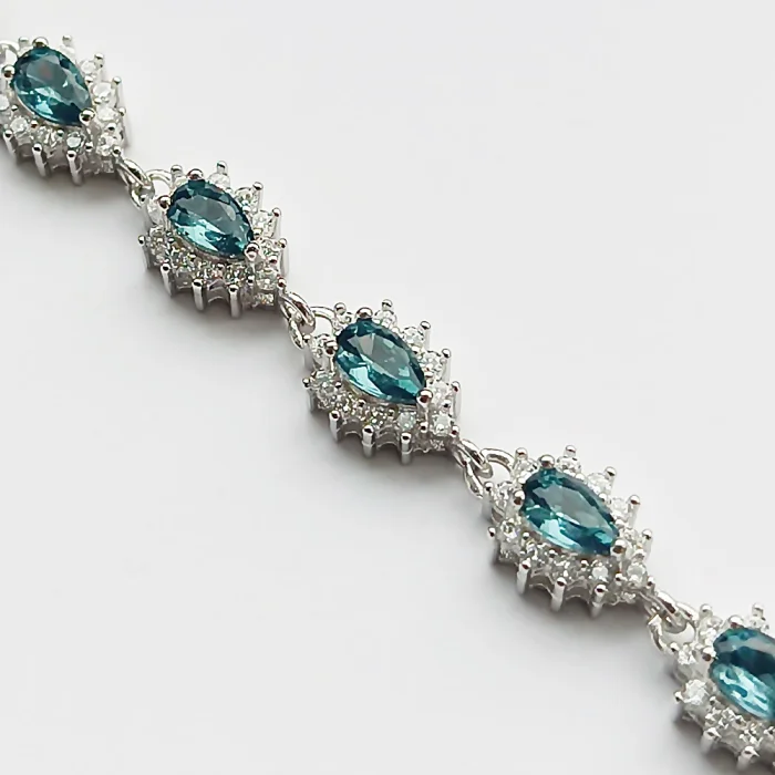 Srebrna bransoletka rodowana z cyrkoniami akwamaryn