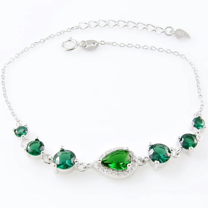 Modna srebrna bransoletka z zielonymi cyrkoniami