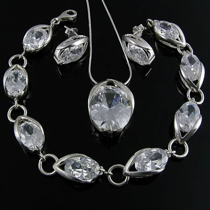 Elegancki komplet srebrny z białymi cyrkoniami z łańcuszkiem