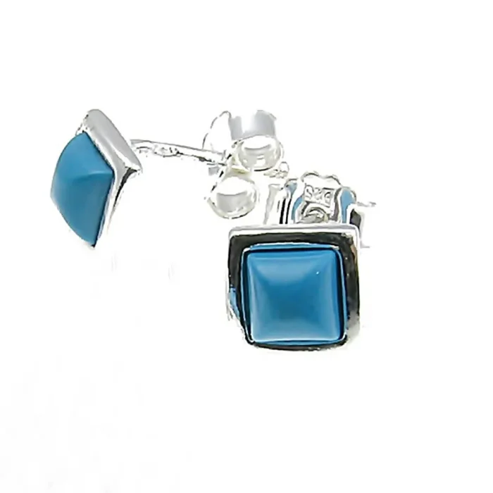 Srebrne kolczyki z turkusem w kwadracie