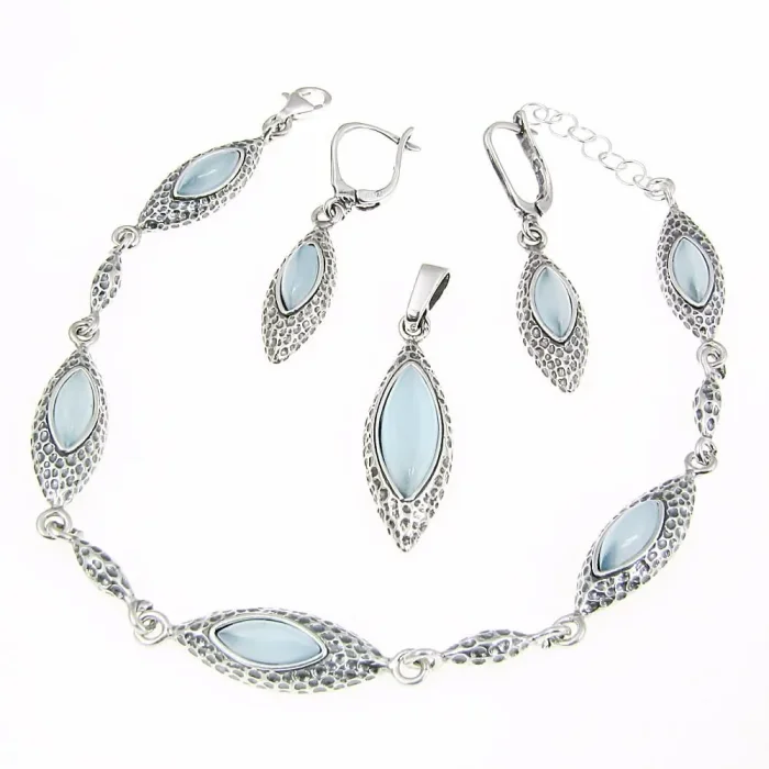 Gustowny srebrny komplet z szarymi kamieniami