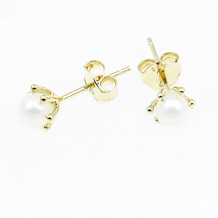 Kolczyki perełki w złotej oprawie