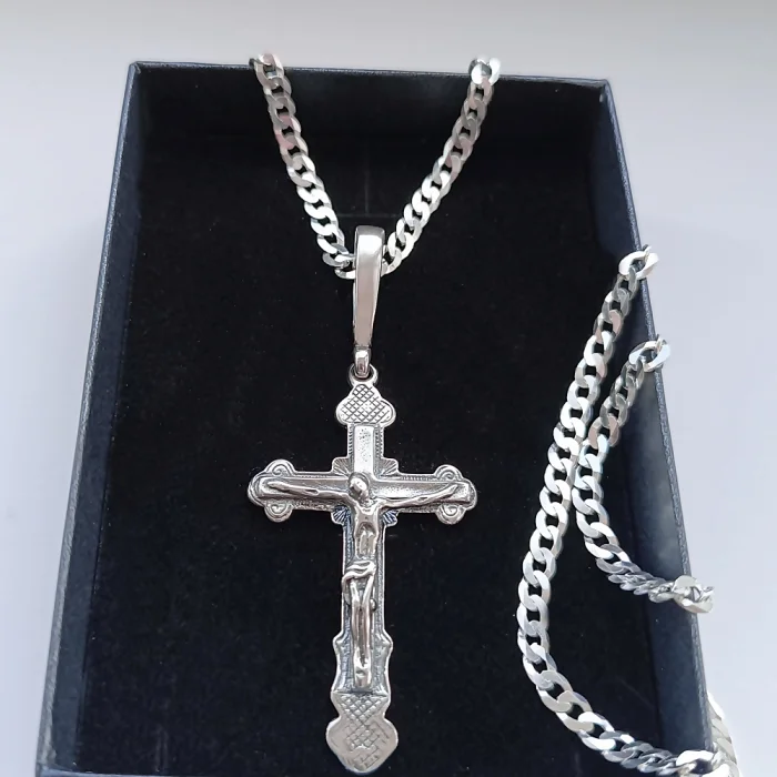 Duży srebrny krzyżyk na łańcuszku 60 cm