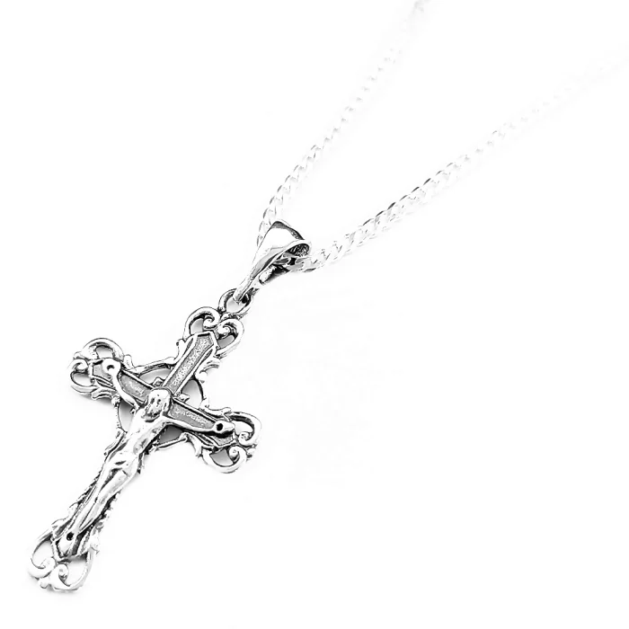 Łańcuszek srebrny pancerka z krzyżykiem 55 cm