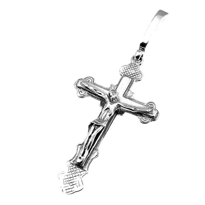 Duży srebrny krzyżyk srebrny o ciekawym wzorze