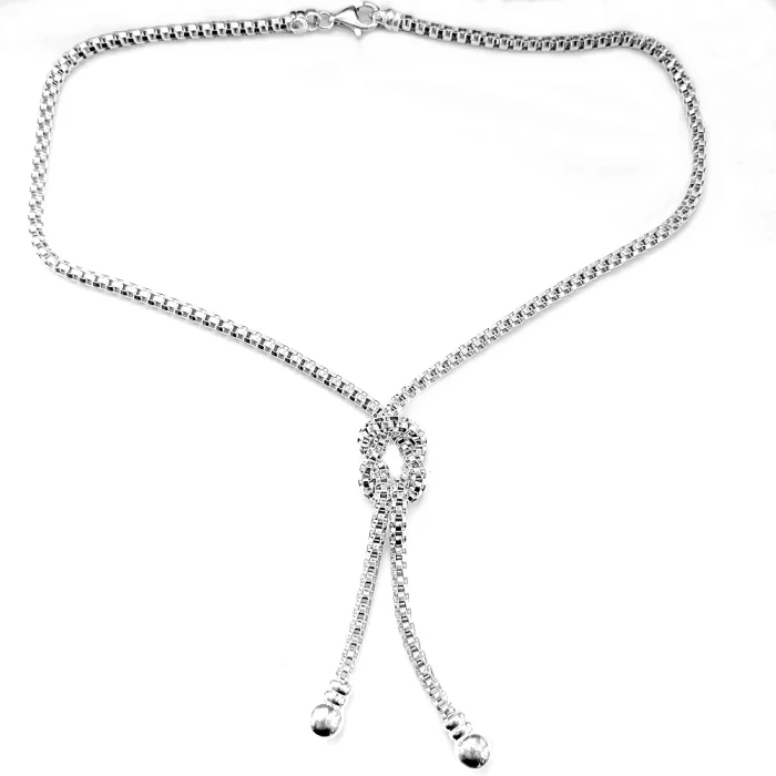 okazały naszyjnik srebrny