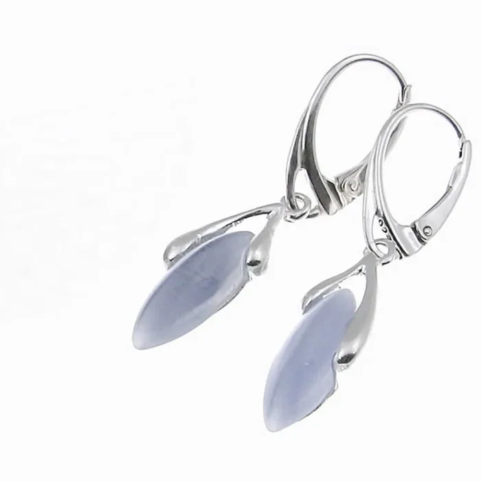 Oryginalne srebrne kolczyki z szarymi kamieniami