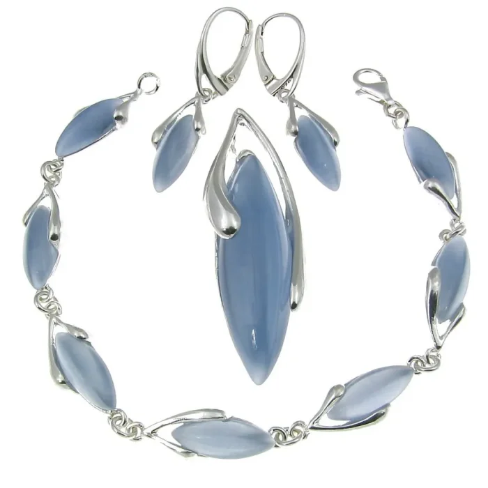 Oryginalne srebrne kolczyki z szarymi kamieniami