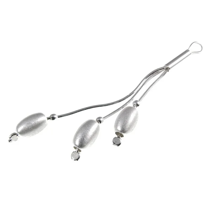 Wisiorek srebrny z owalnymi kuleczkami
