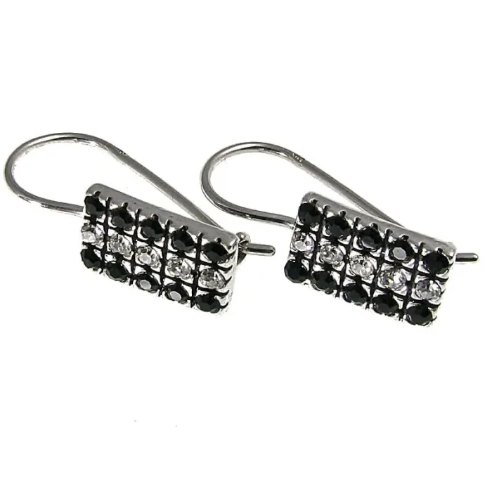 Wiszące srebrne kolczyki wysadzane kryształkami białymi i czarnymi